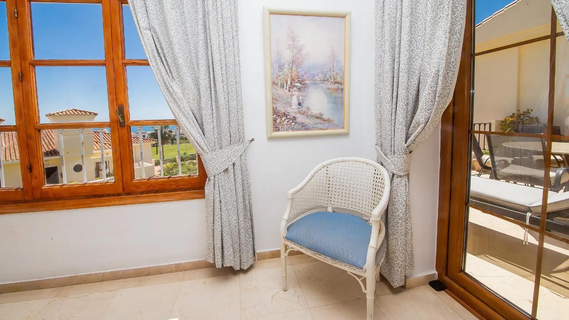 Apartment Los Castillos 33 Manilva Spain